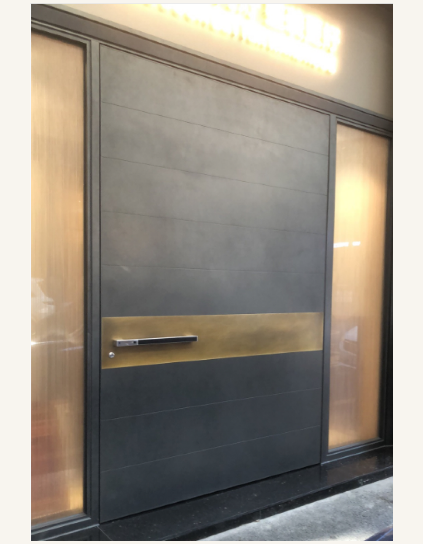 Entrance door product reference from the source Spain packing list
