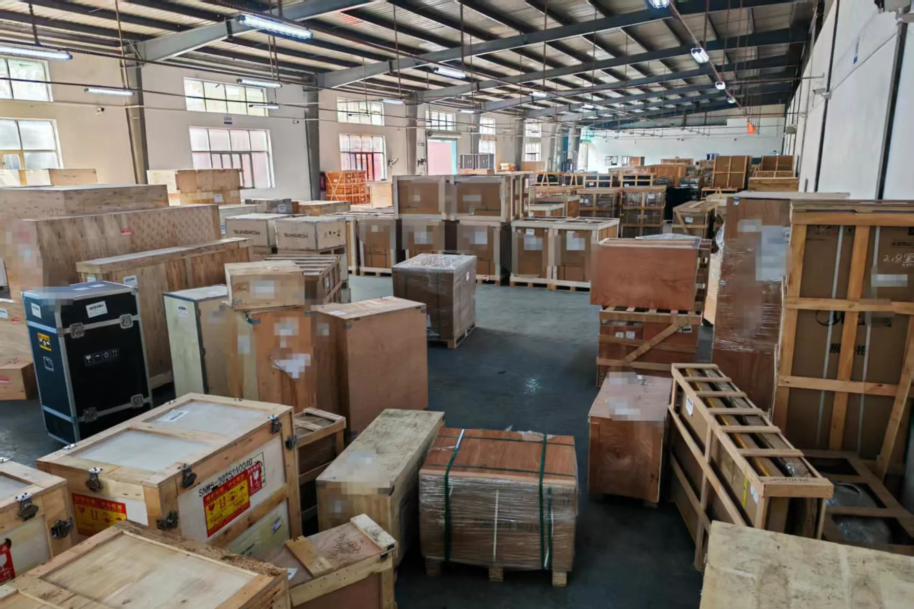 Different supplier orders organized as one managed home-project shipment