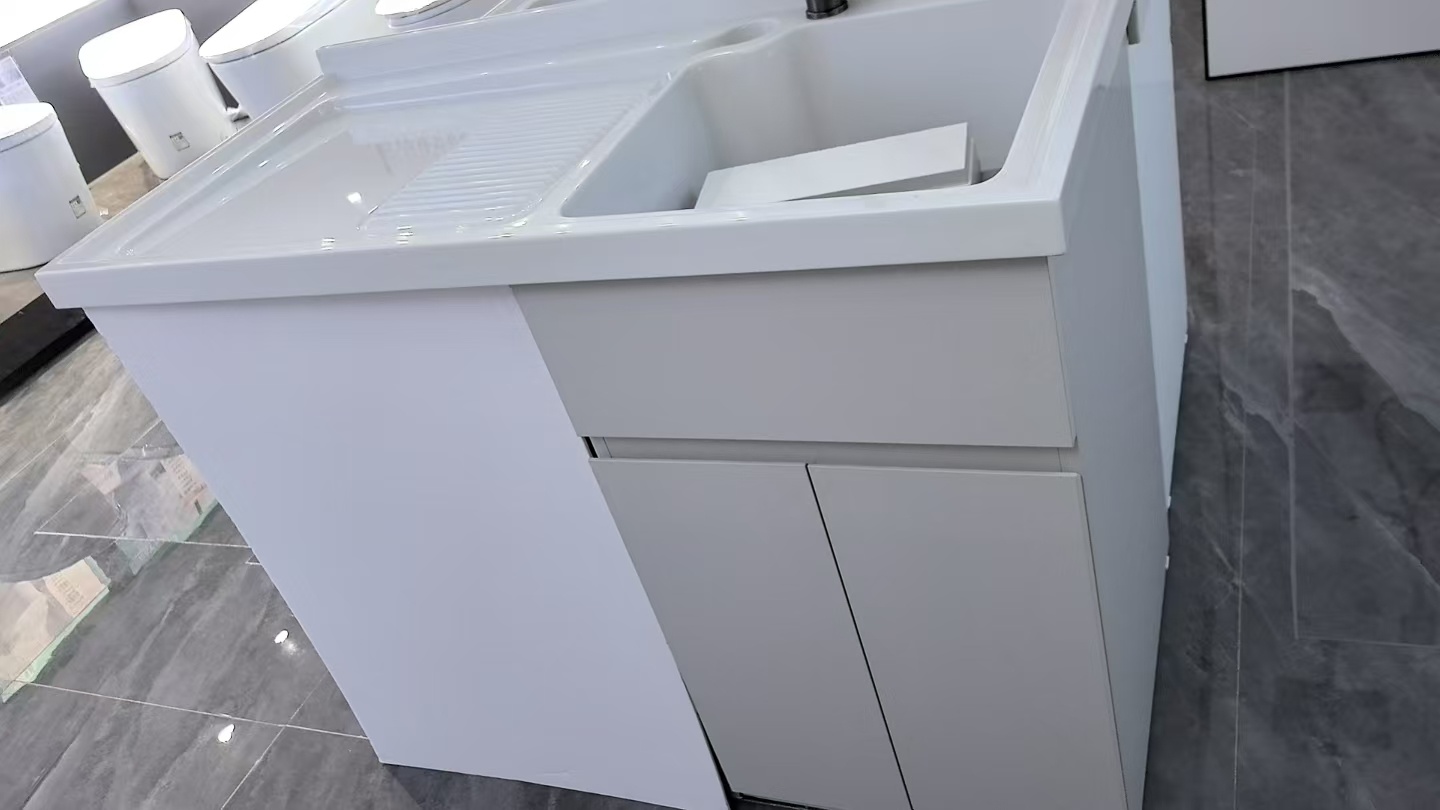 Laundry cabinet recorded in the Italy villa workbook